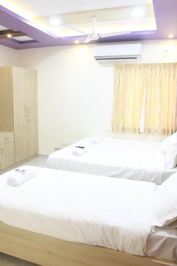 Jfive Residency Hotel Chennai Eksteriør billede